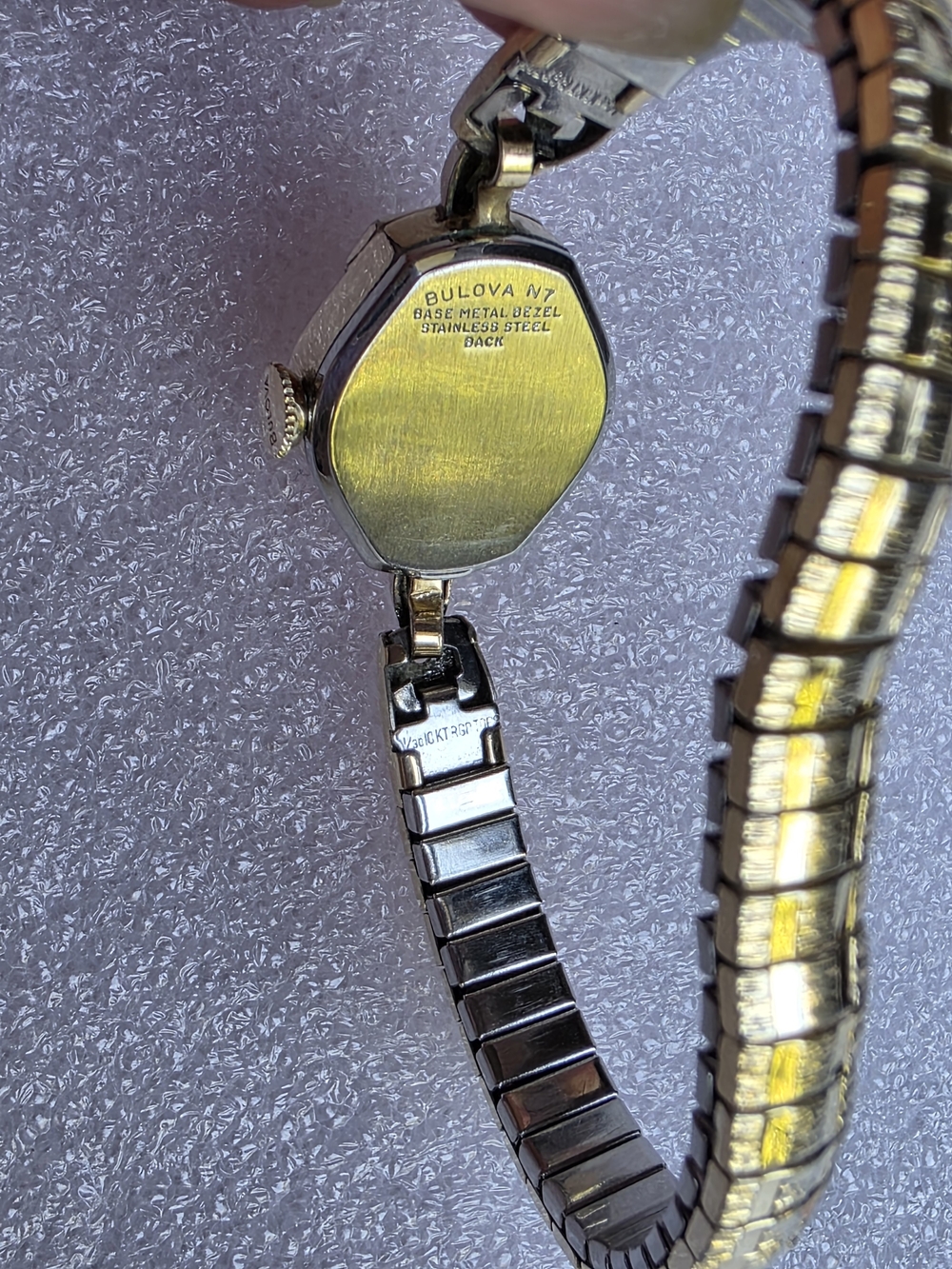 Vintage 1977 Bulova Ladies Cocktail Watch - 10K RGP - Mechanical Wind Up - Picture 7 of 10